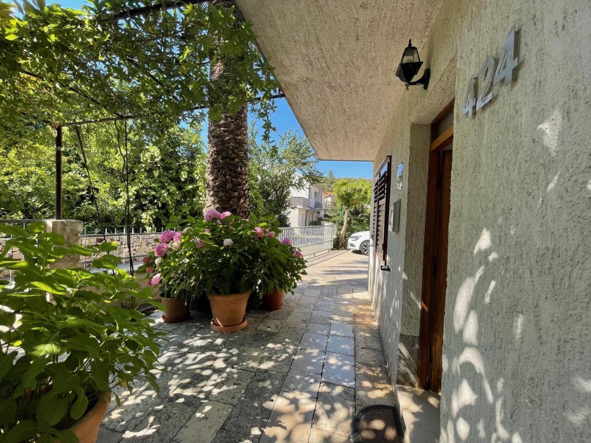 Hvar Guesthouse - Double Bedroom With Private Bathroom Jelsa  Dış mekan fotoğraf